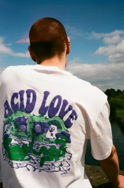 ACID LOVE 0.06 'Journey' Tee - White