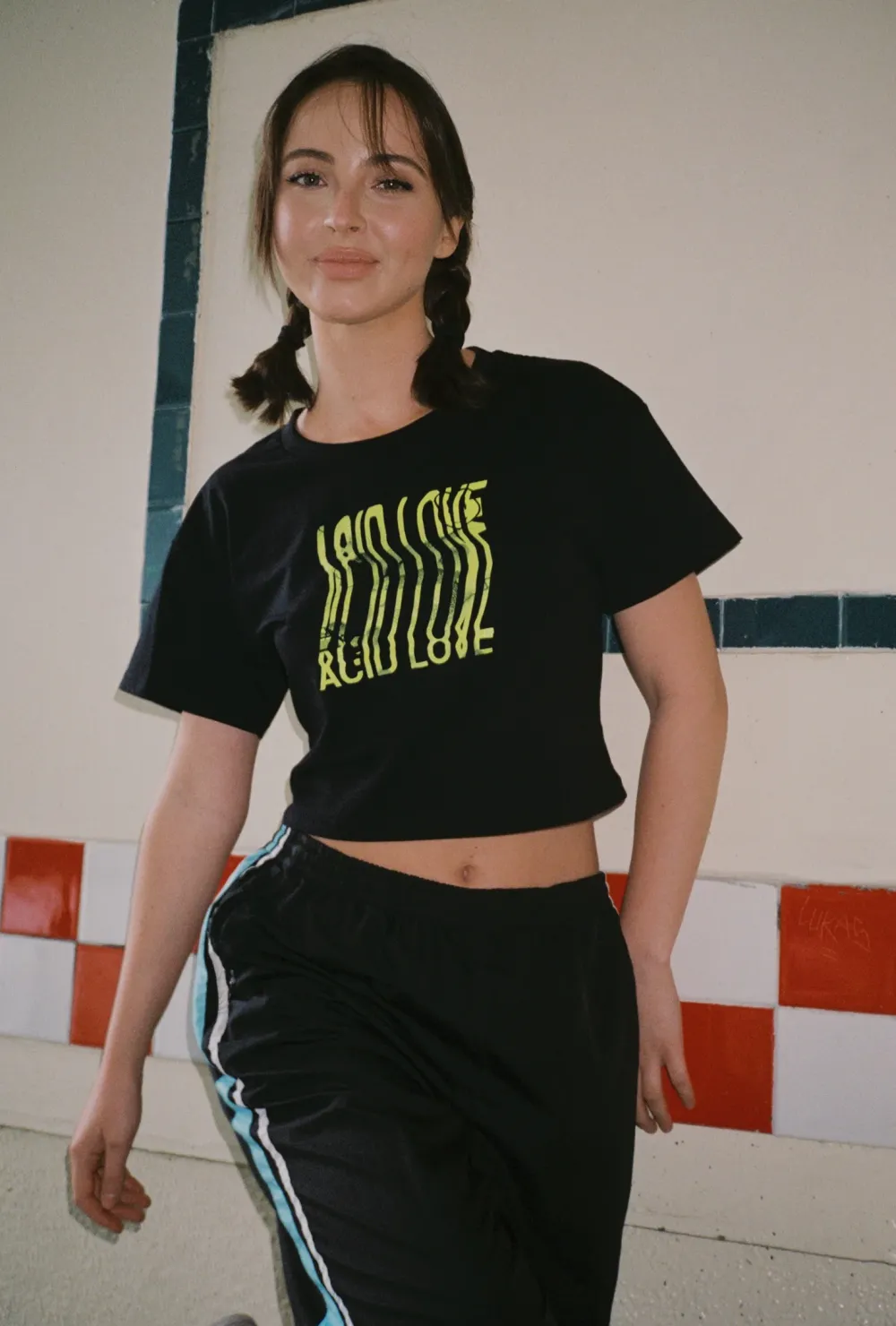 ACID LOVE WMNS 'Bitmap' Cropped Tee - Black