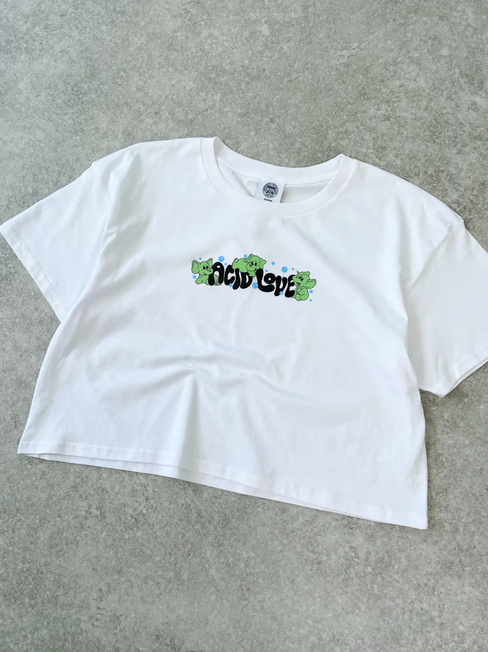 ACID LOVE WMNS 'Fantasy' Cropped Tee - White