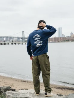 bound 'Angling Club' Sweater - Navy