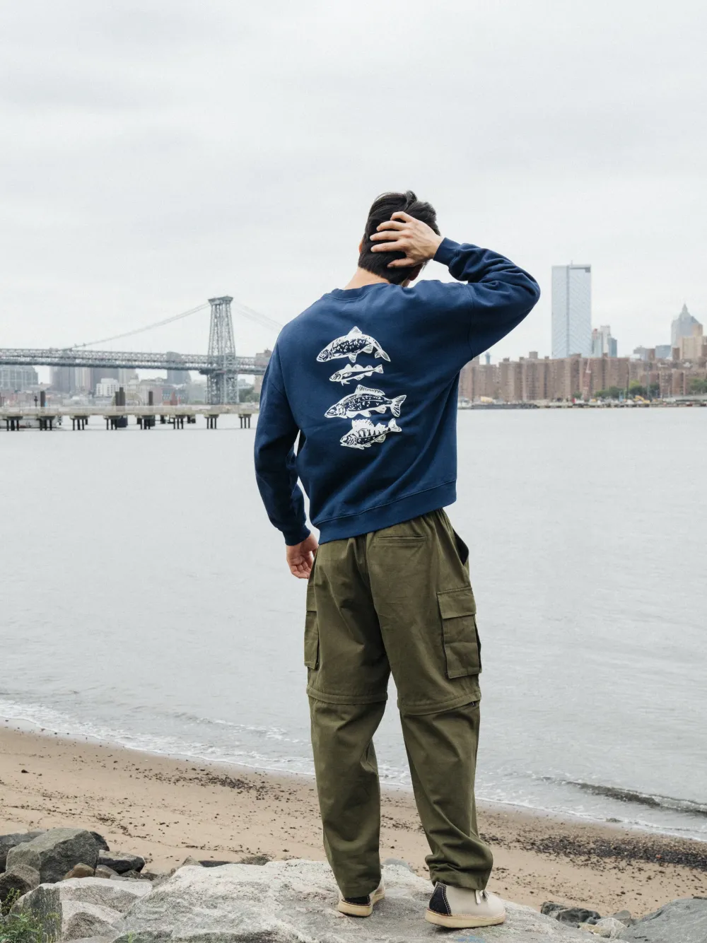 bound 'Angling Club' Sweater - Navy