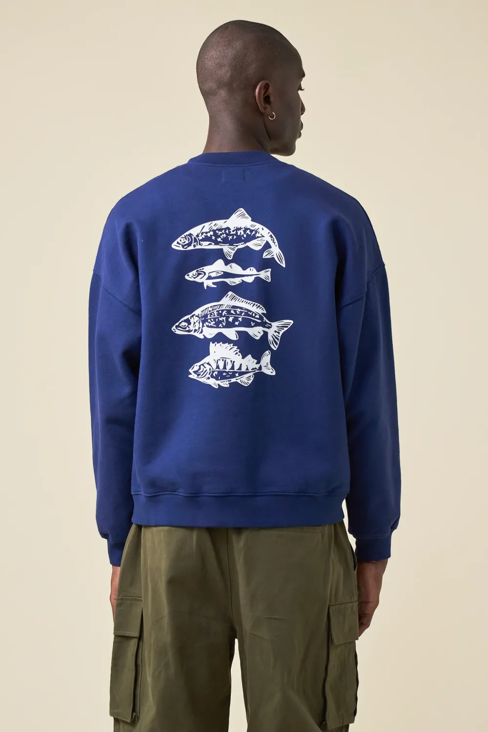 bound 'Angling Club' Sweater - Navy