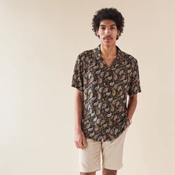 bound 'Ebony' Paisley Rayon SS Shirt