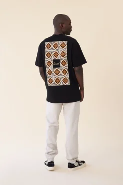 bound 'Porto Azulejos' Tee - Black