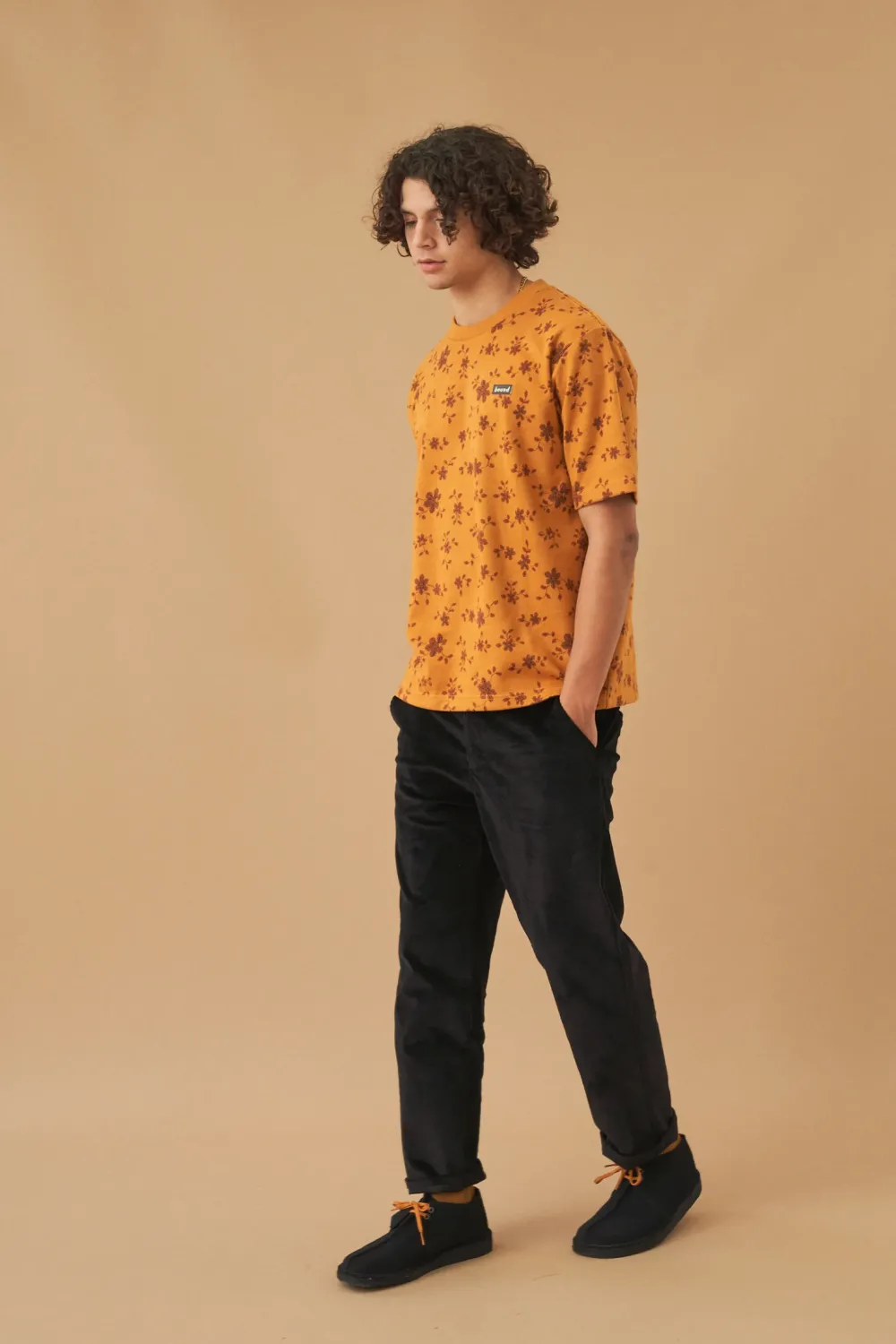 bound 'Sunflower' Heavy Jacquard Knit Tee