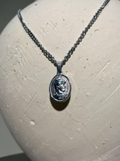 UN:IK Essentials Centurion Pendant Necklace - Silver / Gold