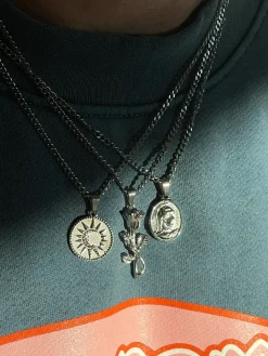 UN:IK Essentials Centurion Pendant Necklace - Silver / Gold