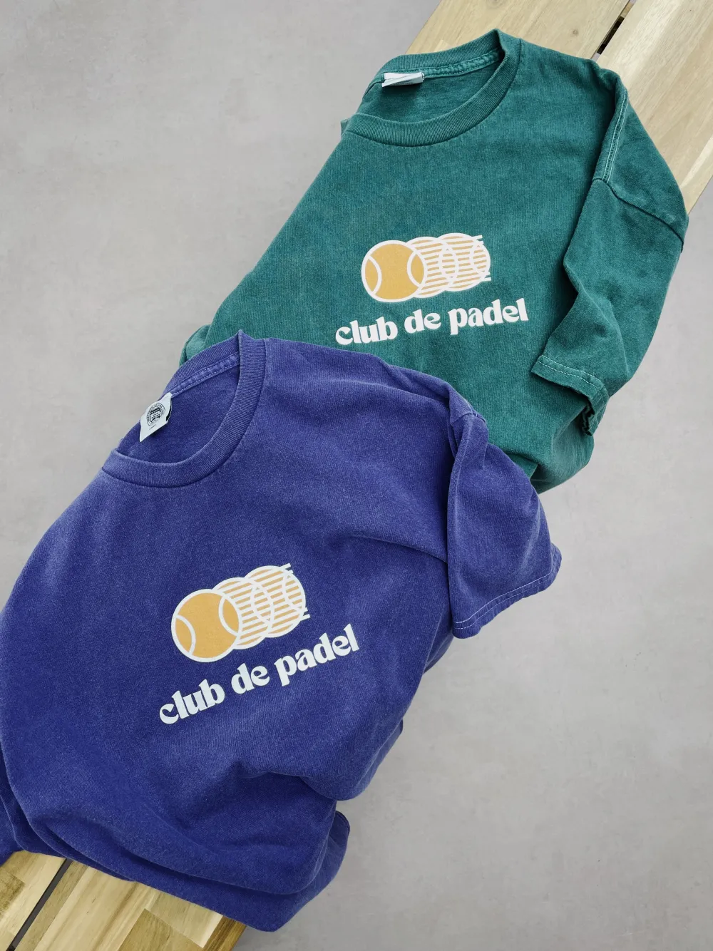 Club De Padel 'Vibora' Vintage Washed Tee - Violet