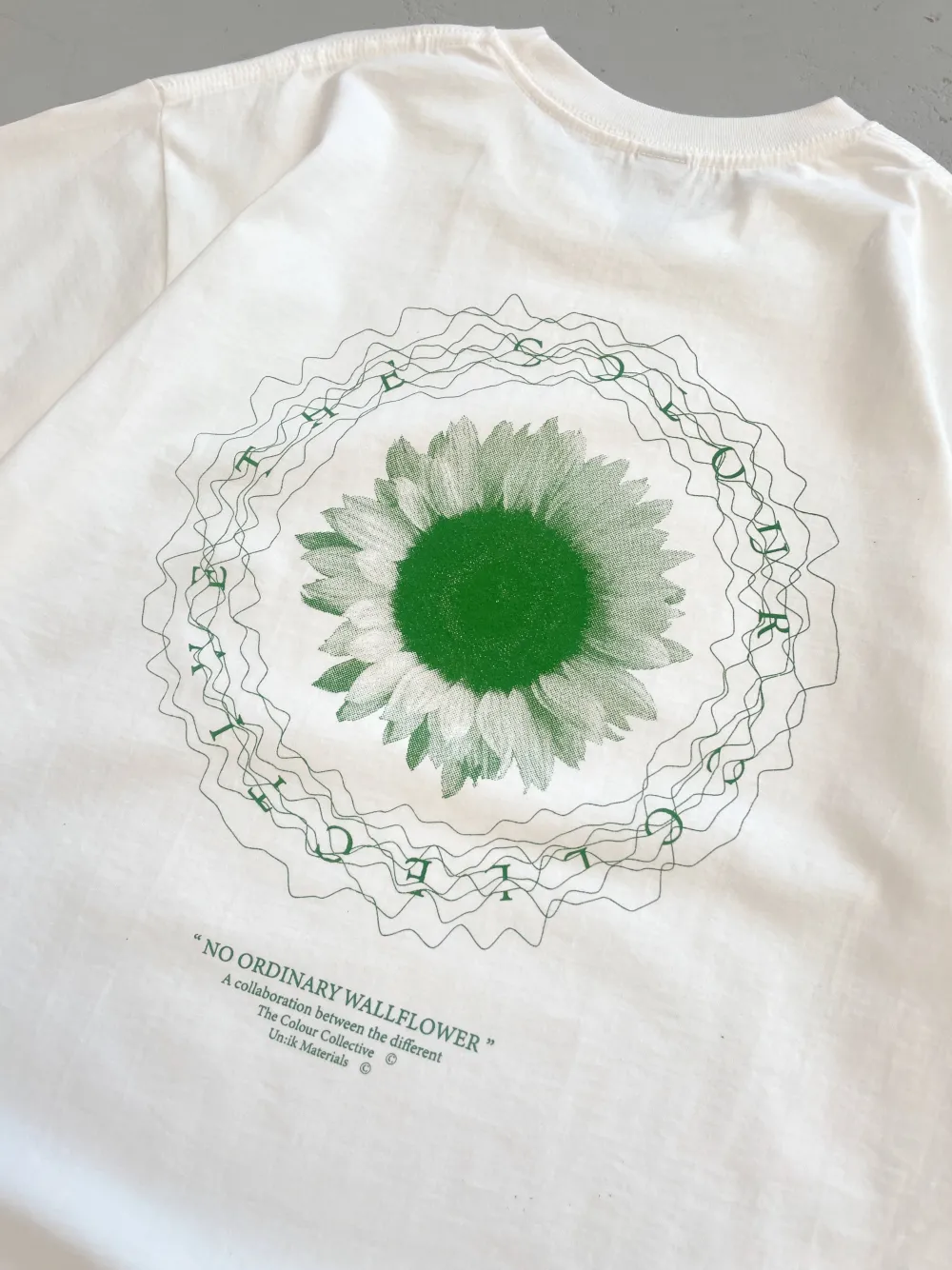 The Colour Collective Colour Collective 'Original Wallflower' Tee - White