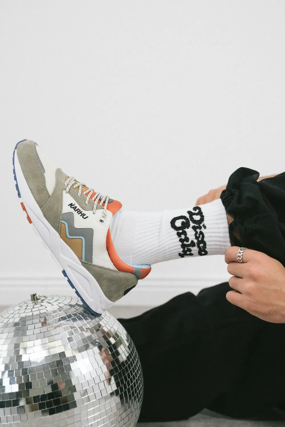 DISCO ONLY 'Dancers' Socks - White