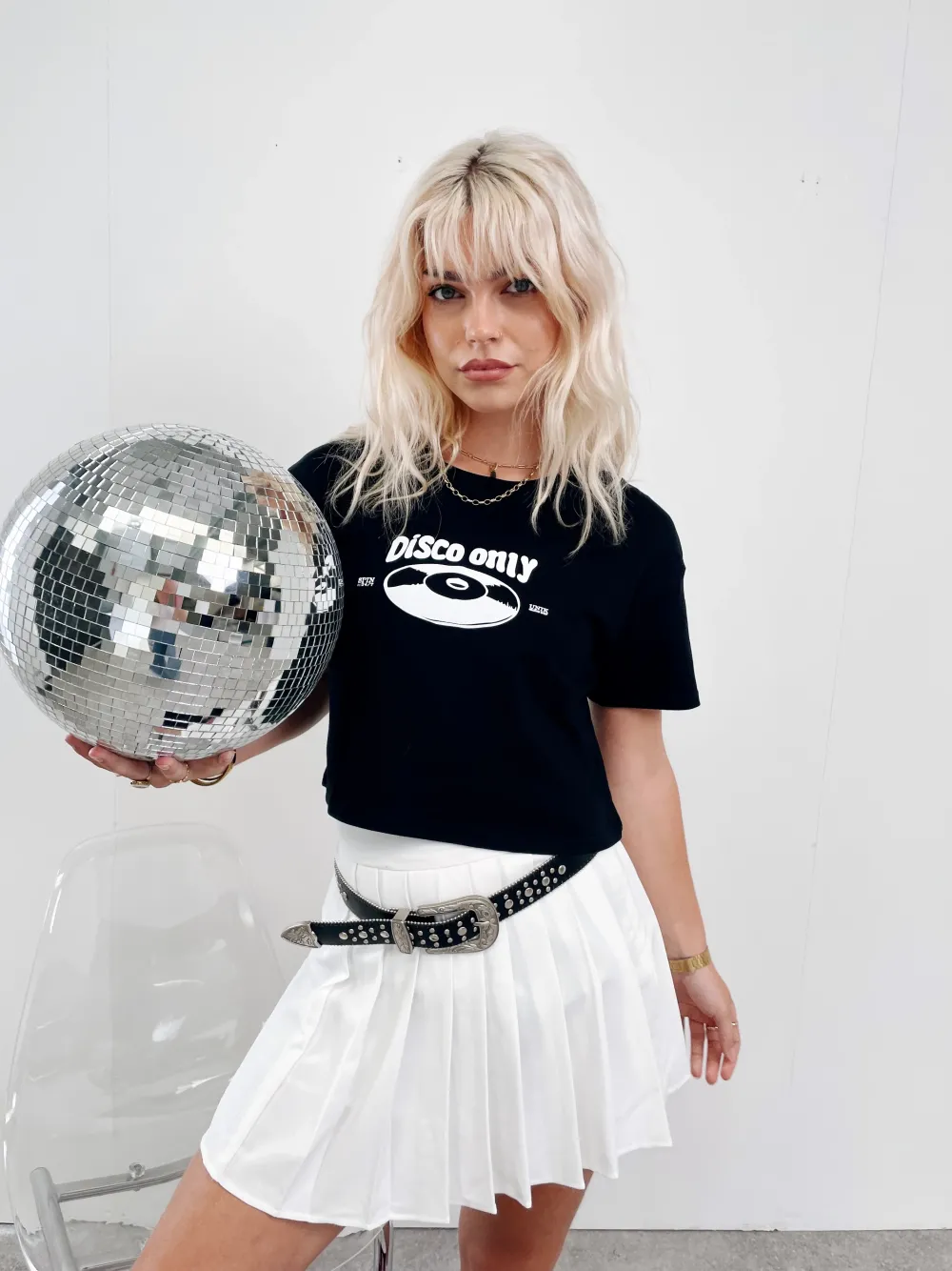 DISCO ONLY WMNS 'Mr Phomer' Cropped Tee - Black
