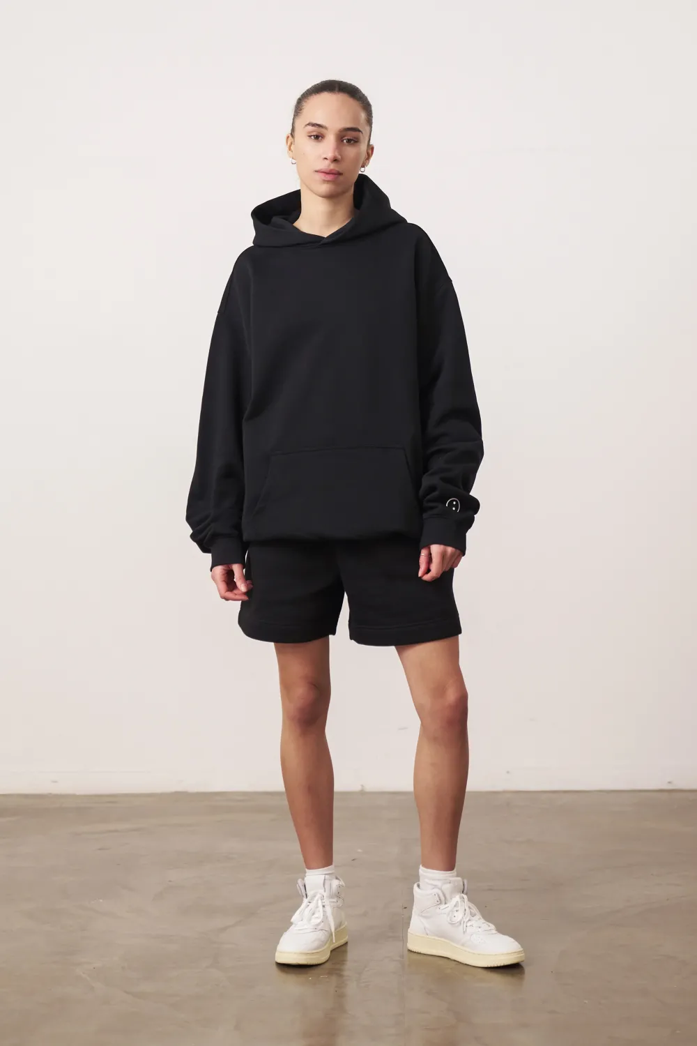 UN:IK Essentials Essentials Premium Hoodie - Black