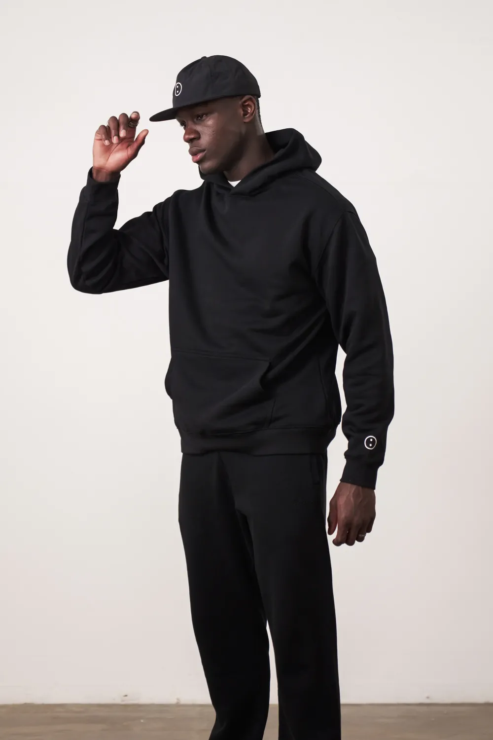 UN:IK Essentials Essentials Premium Hoodie - Black