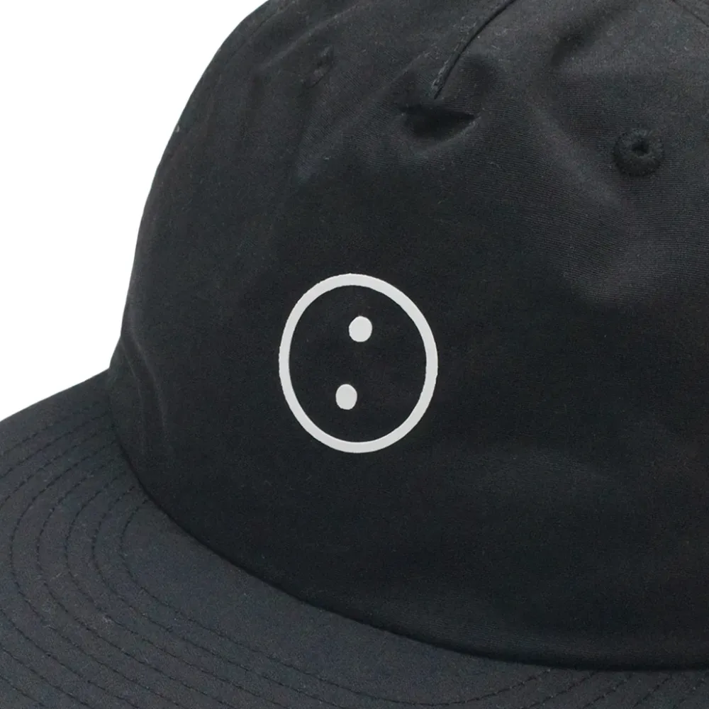 UN:IK Essentials Essentials Premium Snapback Cap - Black