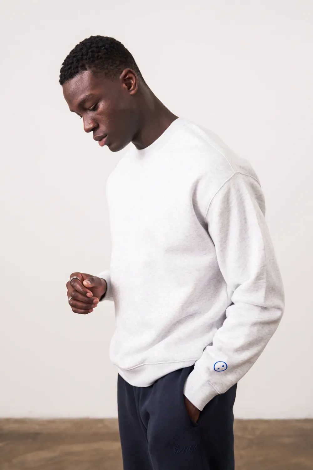 UN:IK Essentials Essentials Premium Sweater - Ash