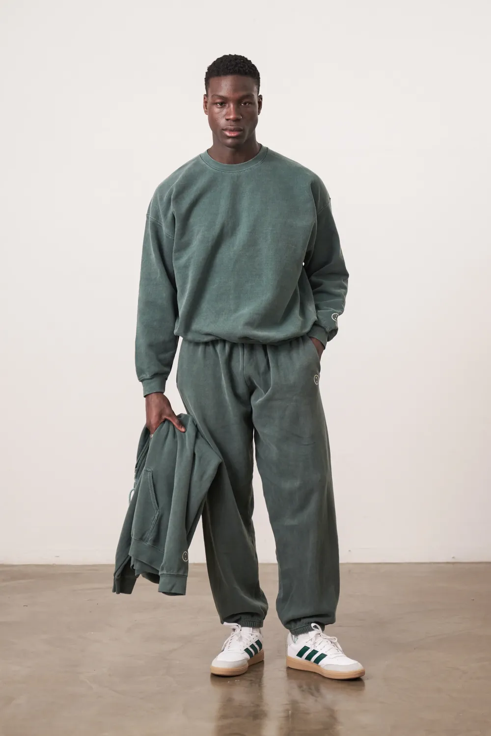 UN:IK Essentials Essentials Vintage Washed Sweater & Jogger Set - Forest