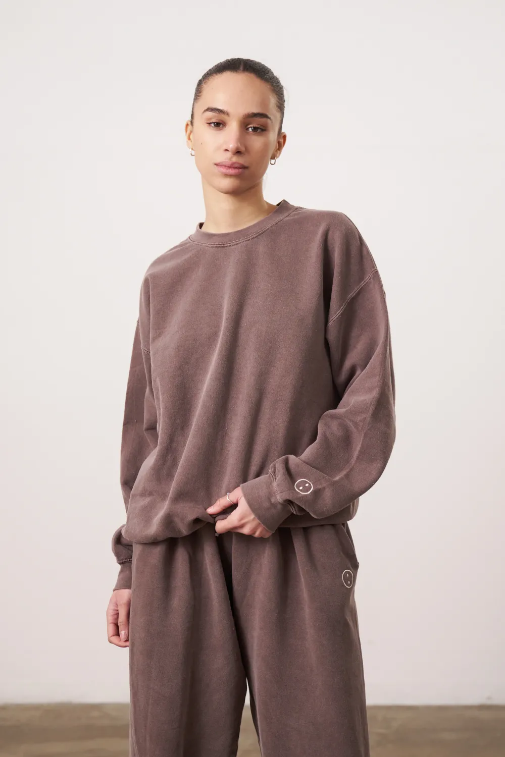 UN:IK Essentials Essentials Vintage Washed Sweater - Cocoa