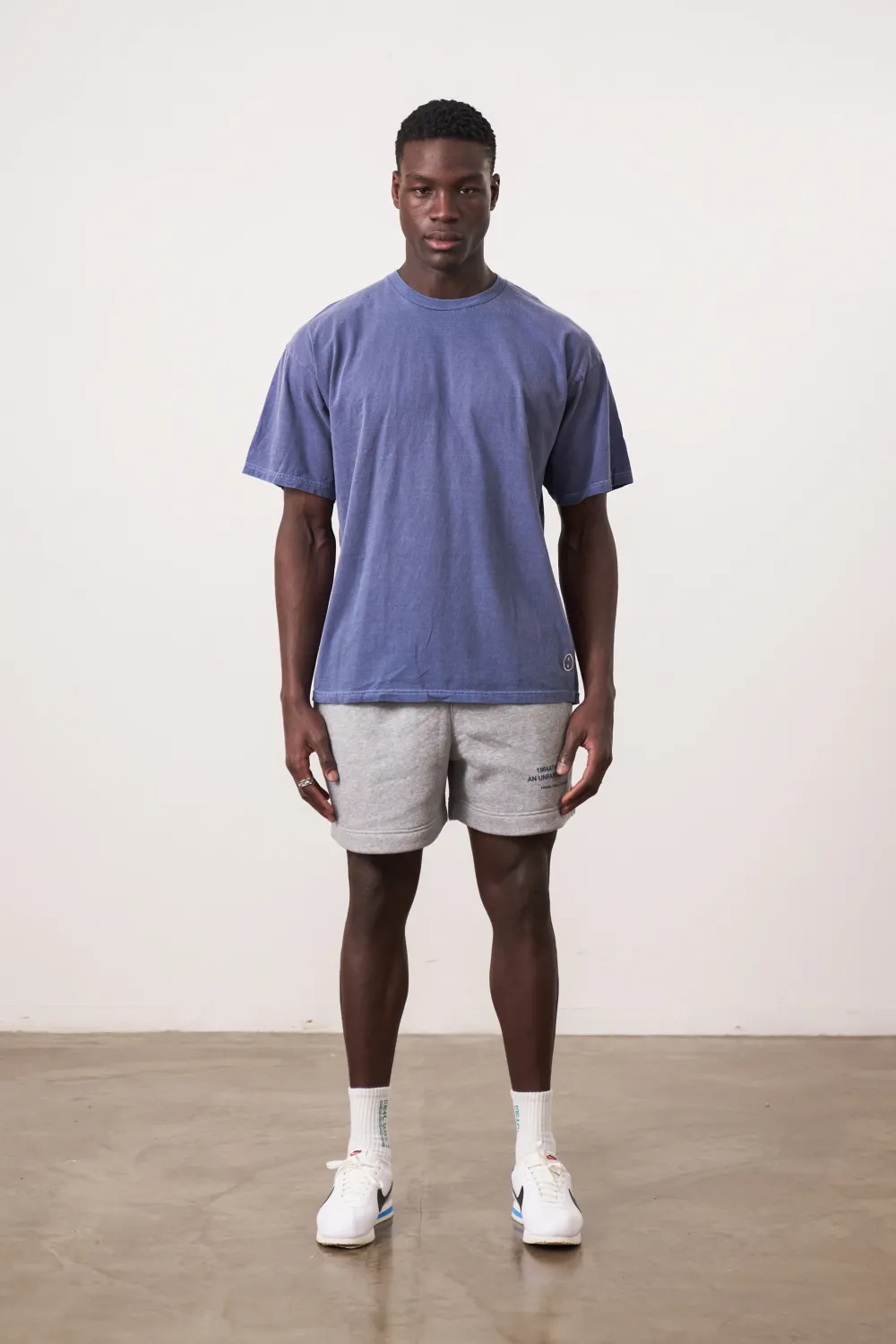 UN:IK Essentials Essentials Vintage Washed Tee - Navy