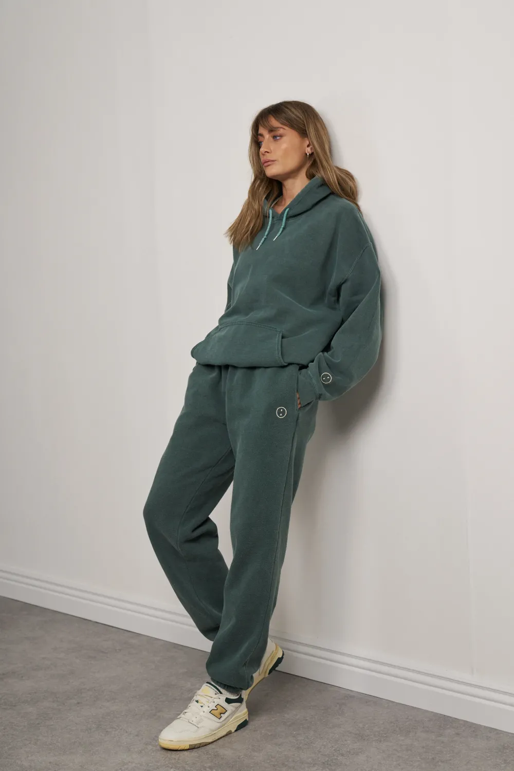 UN:IK Essentials Essentials Vintage Washed Hoodie & Jogger Set - Forest
