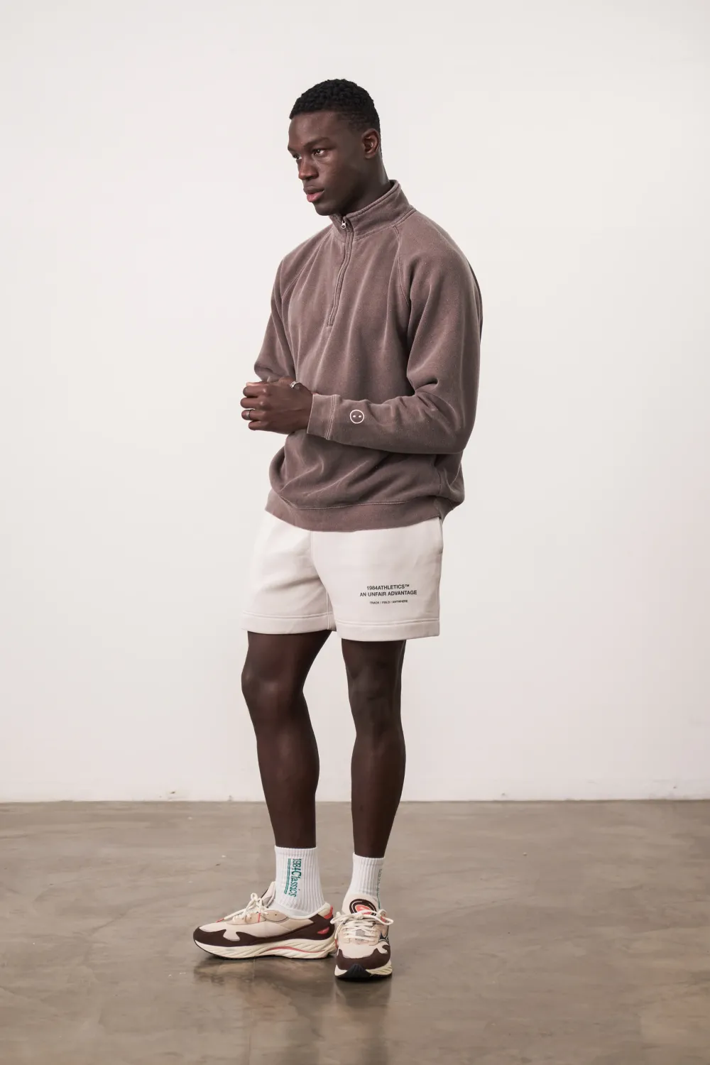 UN:IK Essentials Essentials Vintage Washed 1/4 Zip Sweatshirt - Cocoa