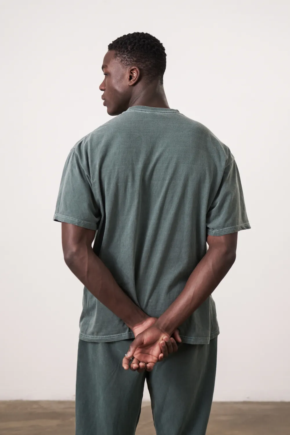 UN:IK Essentials Essentials Vintage Washed Tee - Forest