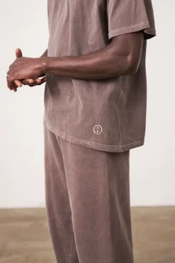 UN:IK Essentials Essentials Vintage Washed Tee - Cocoa
