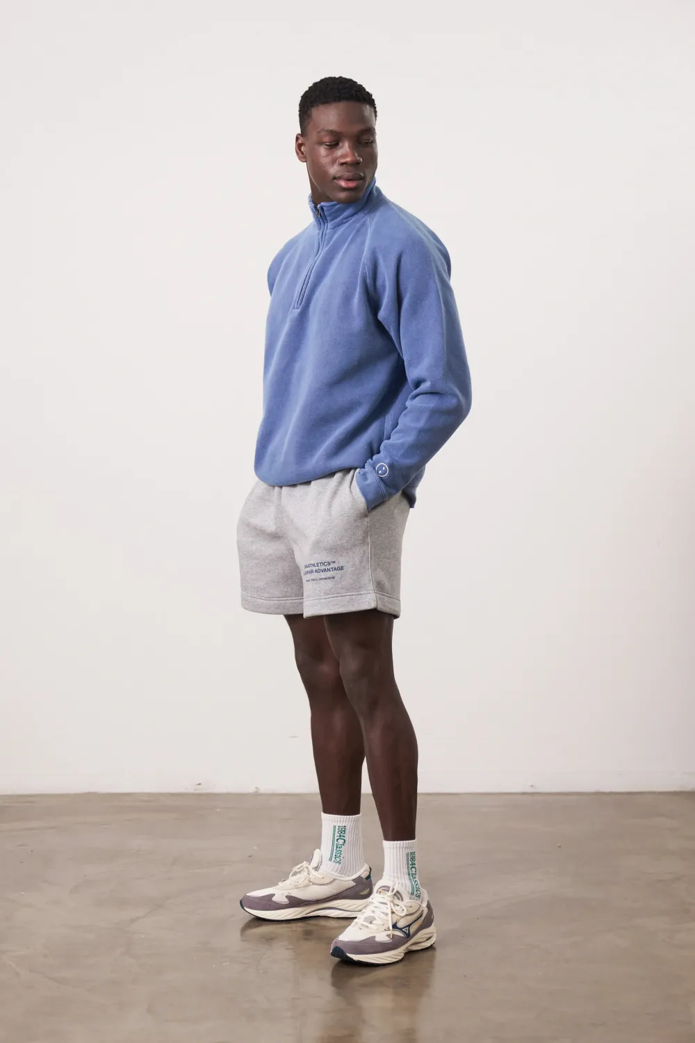 UN:IK Essentials Essentials Vintage Washed 1/4 Zip Sweatshirt - Navy