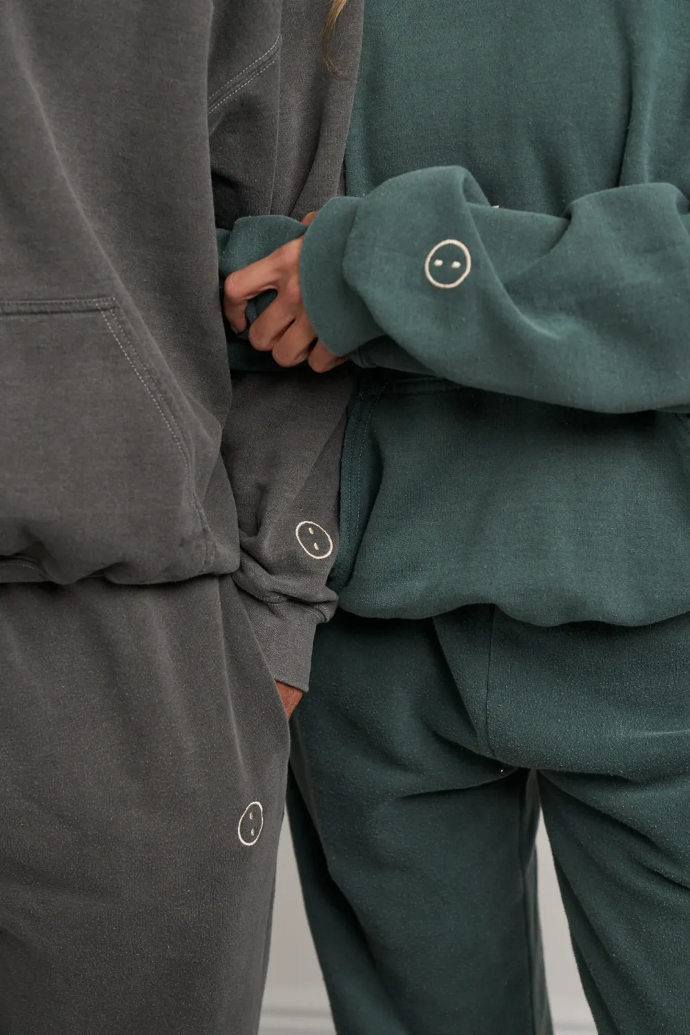 UN:IK Essentials Essentials Vintage Washed Hoodie - Forest
