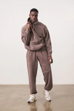 UN:IK Essentials Essentials Vintage Washed Joggers - Cocoa