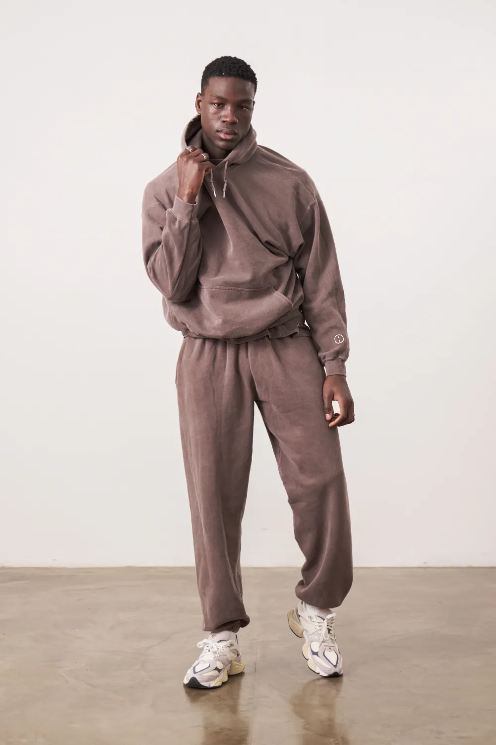 UN:IK Essentials Essentials Vintage Washed Joggers - Cocoa
