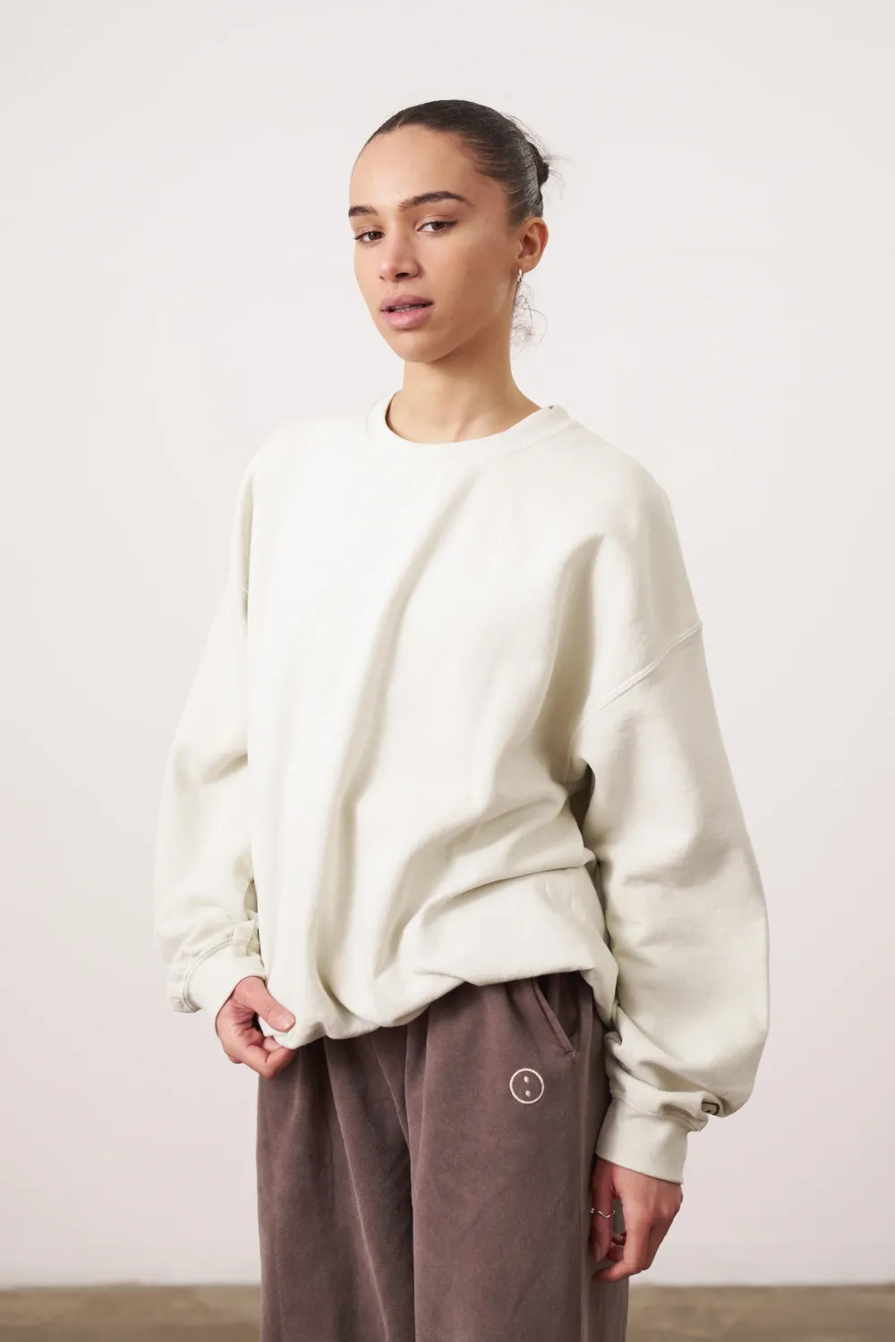 UN:IK Essentials Essentials Vintage Washed Sweater - Ivory
