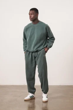UN:IK Essentials Essentials Vintage Washed Sweater - Forest