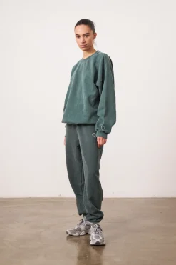 UN:IK Essentials Essentials Vintage Washed Sweater - Forest