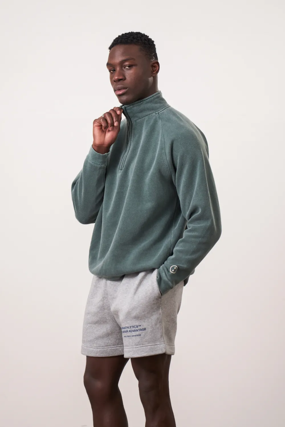 UN:IK Essentials Essentials Vintage Washed 1/4 Zip Sweatshirt - Forest
