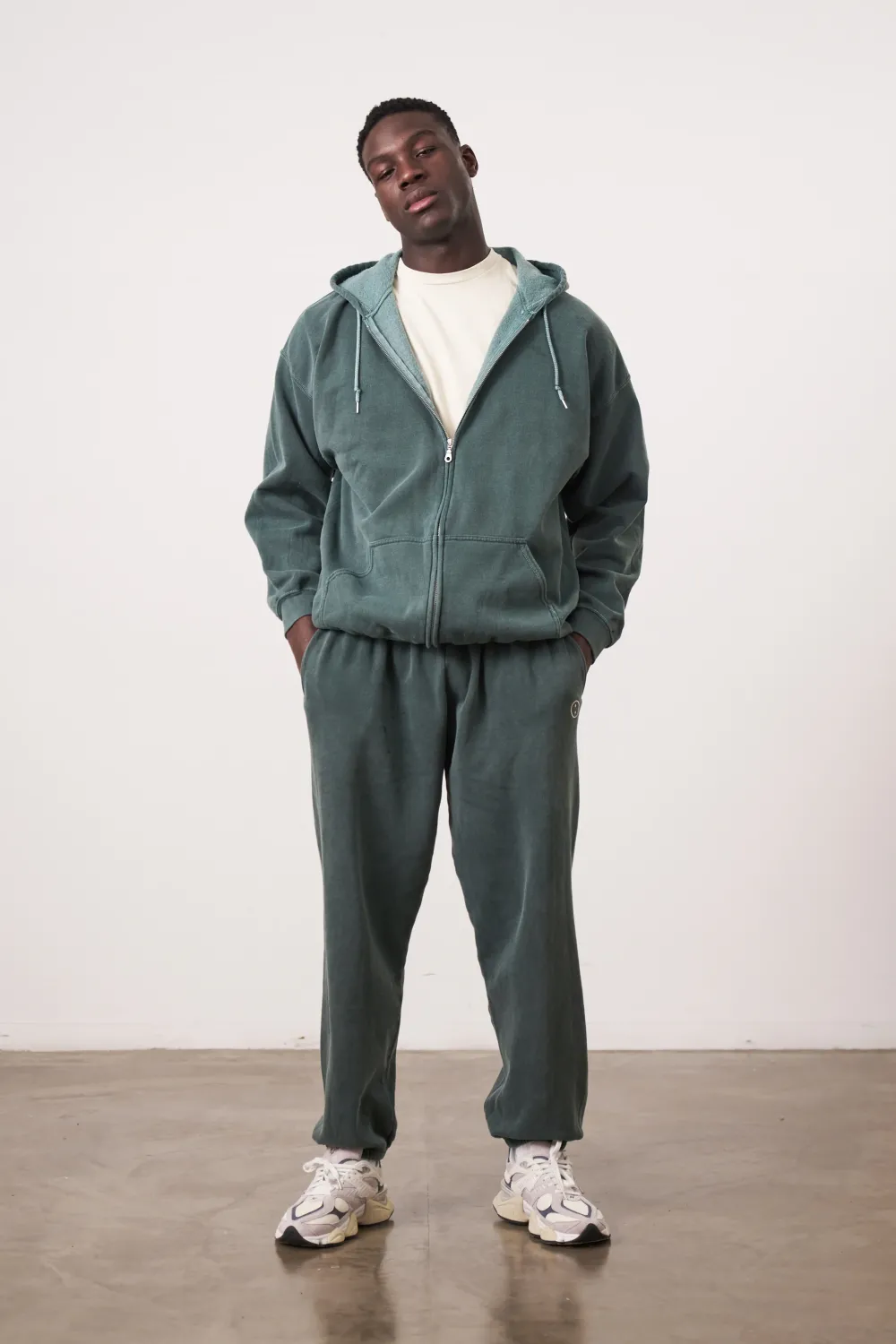 UN:IK Essentials Essentials Vintage Washed Zip-Up Hoodie & Jogger Set - Forest