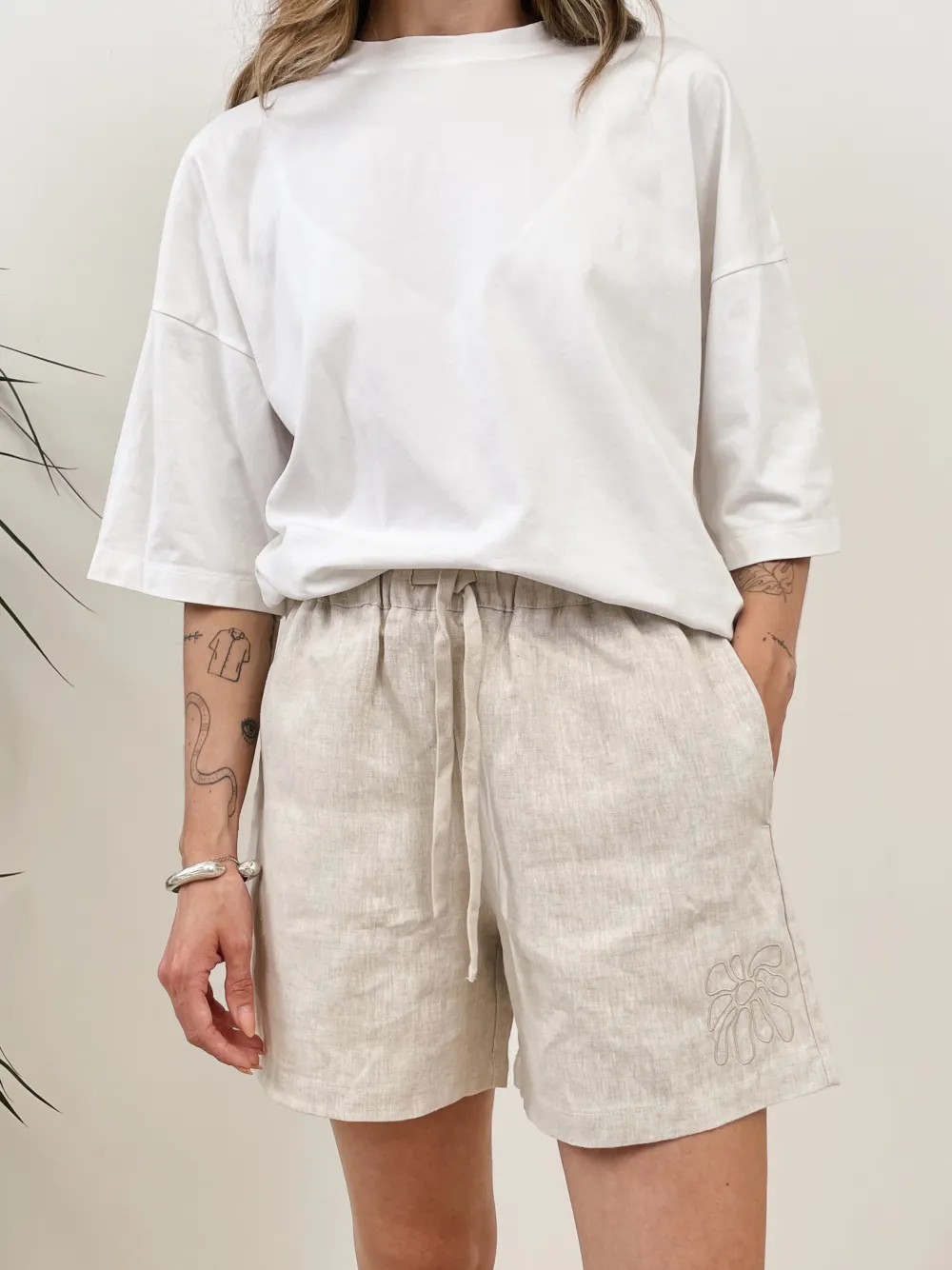 Women FLWRS by Chloe Hayward FLWRS Embroidered Linen Shorts - Natural