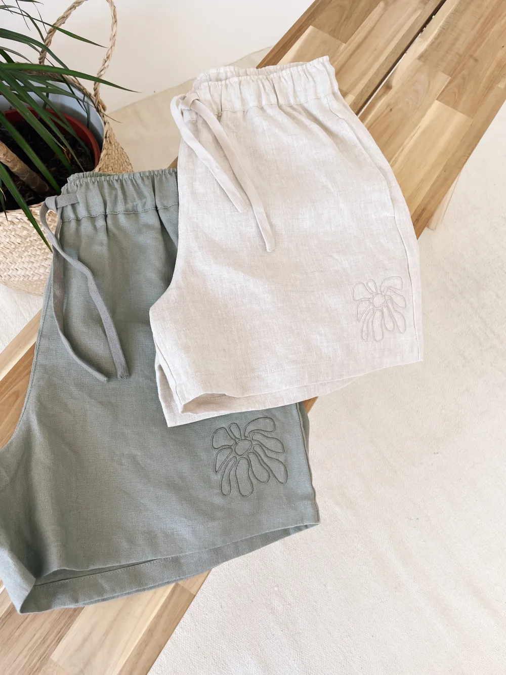 Women FLWRS by Chloe Hayward FLWRS Embroidered Linen Shorts - Sage