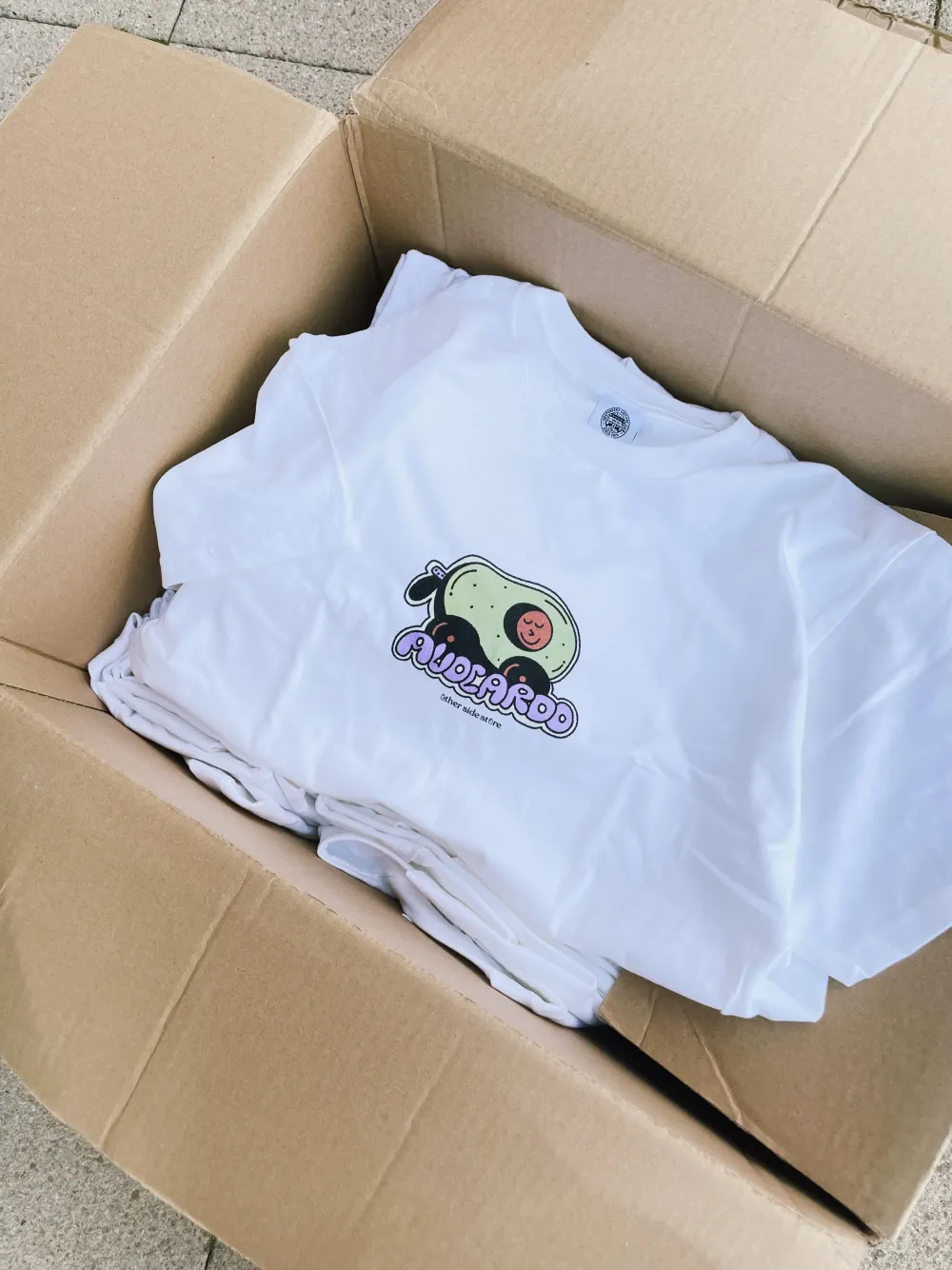 Other Side Store 'Avacardo' Tee - White