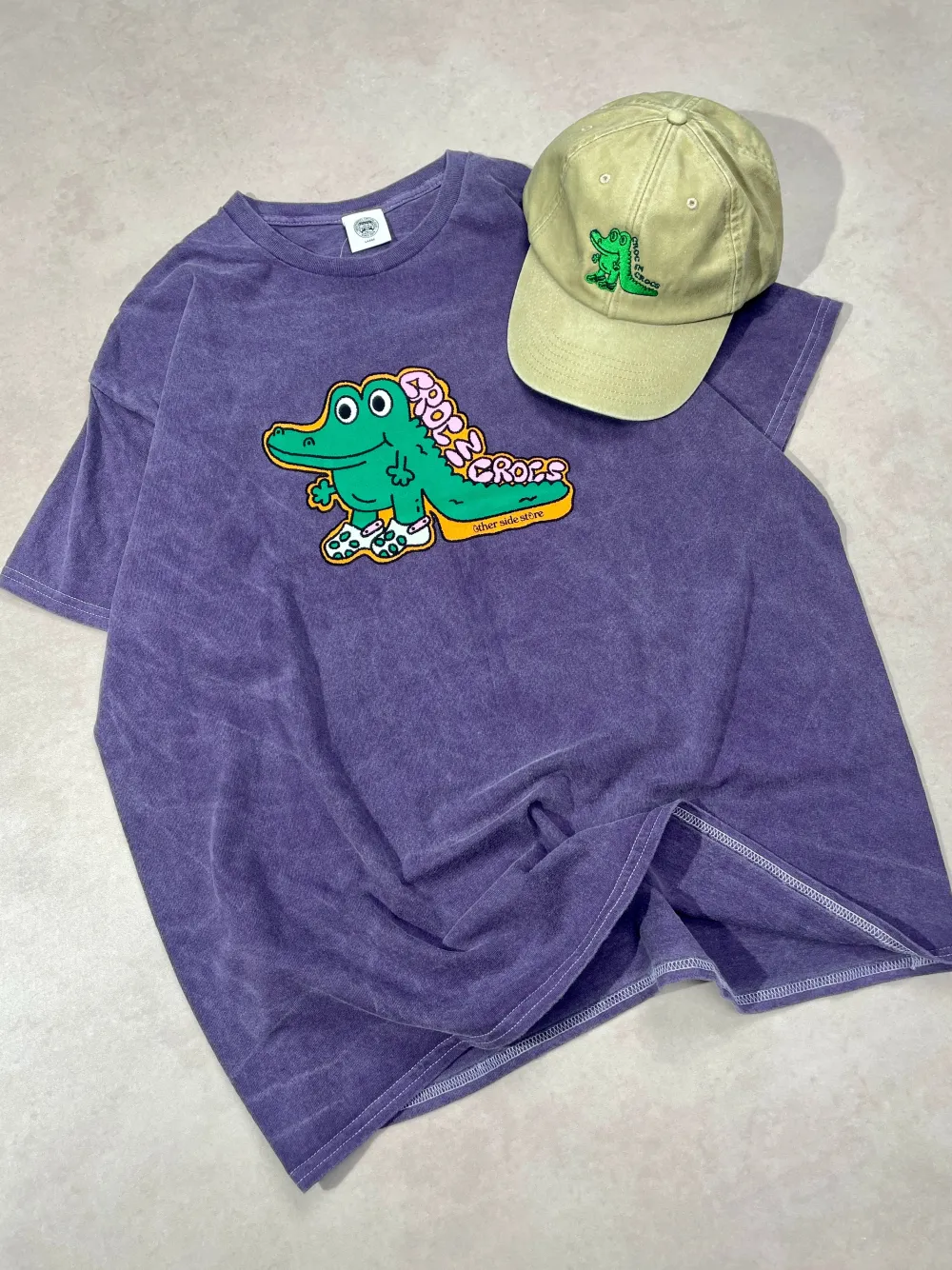 Discounted Bundles Other Side Store 'Croc In Crocs' Tee & Cap Bundle