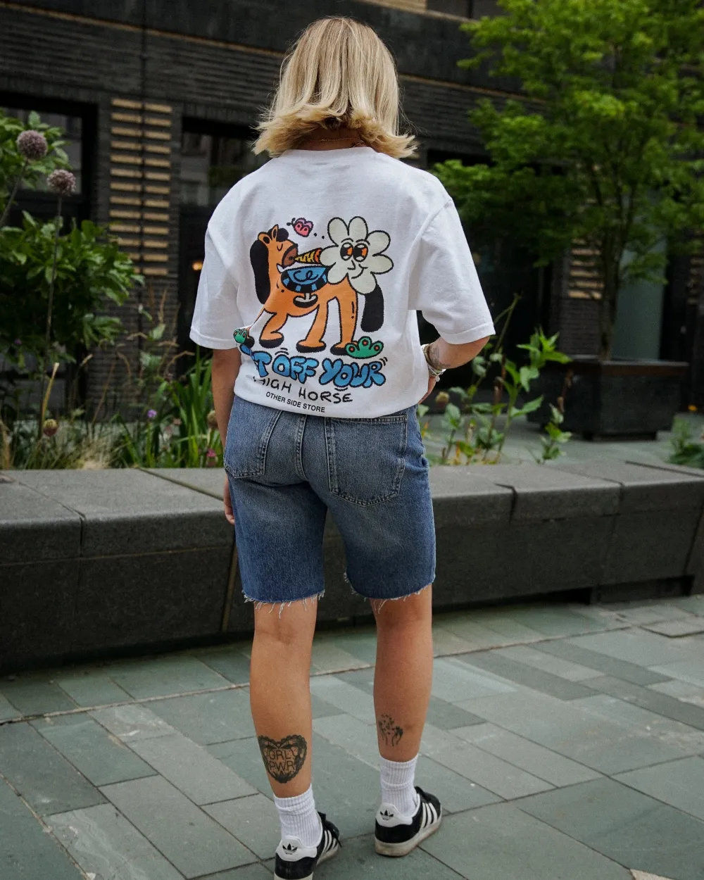 Other Side Store 'High Horse' Tee - White