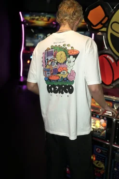 Other Side Store 'Retro Club' Tee - White