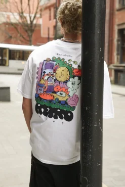 Other Side Store 'Retro Club' Tee - White