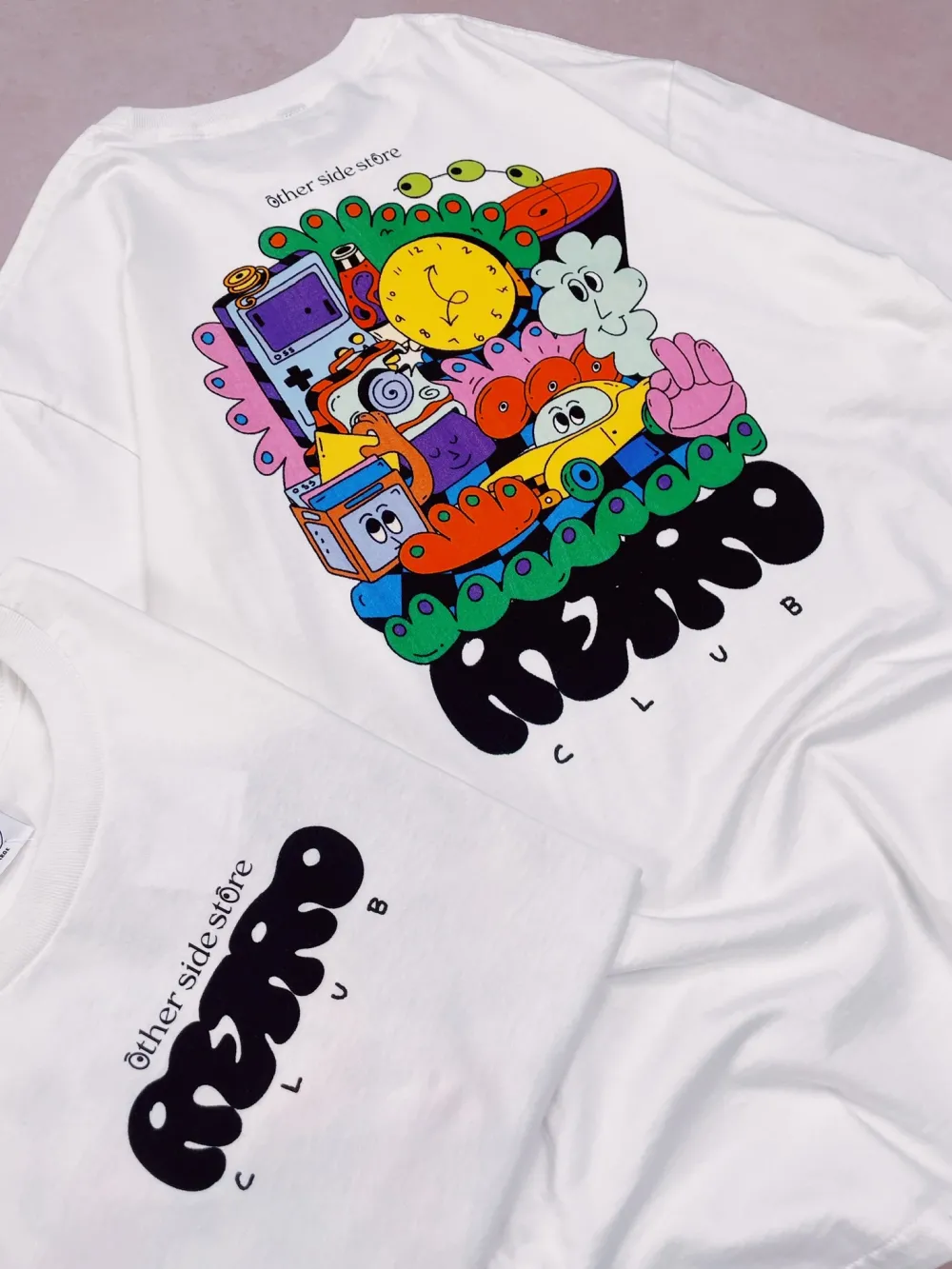 Other Side Store 'Retro Club' Tee - White