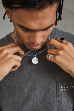 UN:IK Essentials Palms Pendant Necklace - Silver / Gold