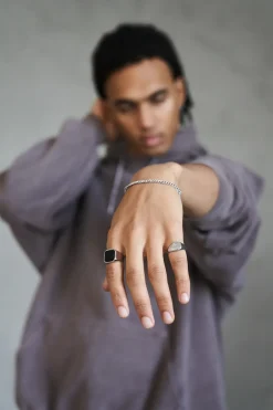 UN:IK Essentials Trippy Signet Ring - Silver