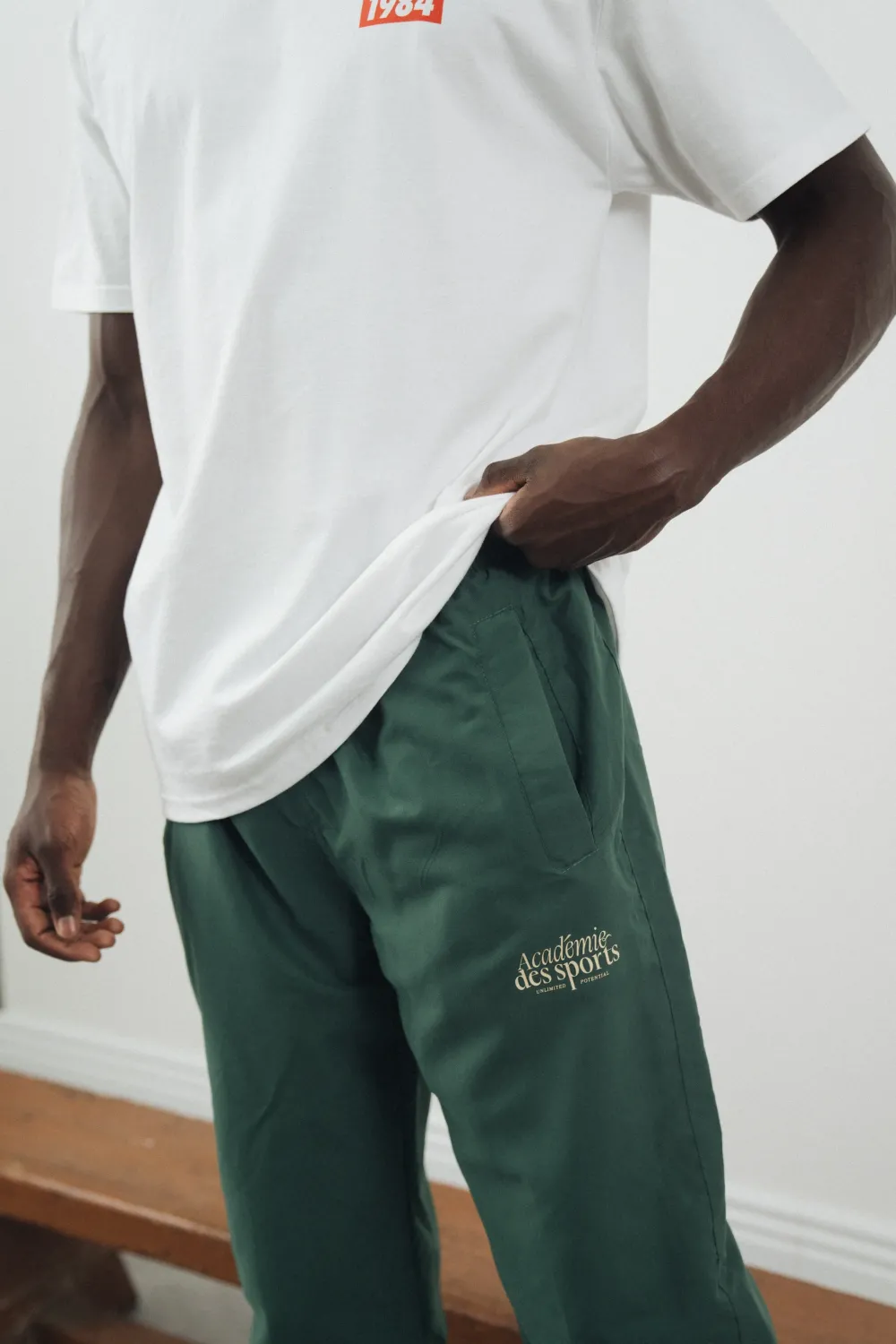 Vice 84 'Académie Des Sports Script' Nylon Trackpants - Green