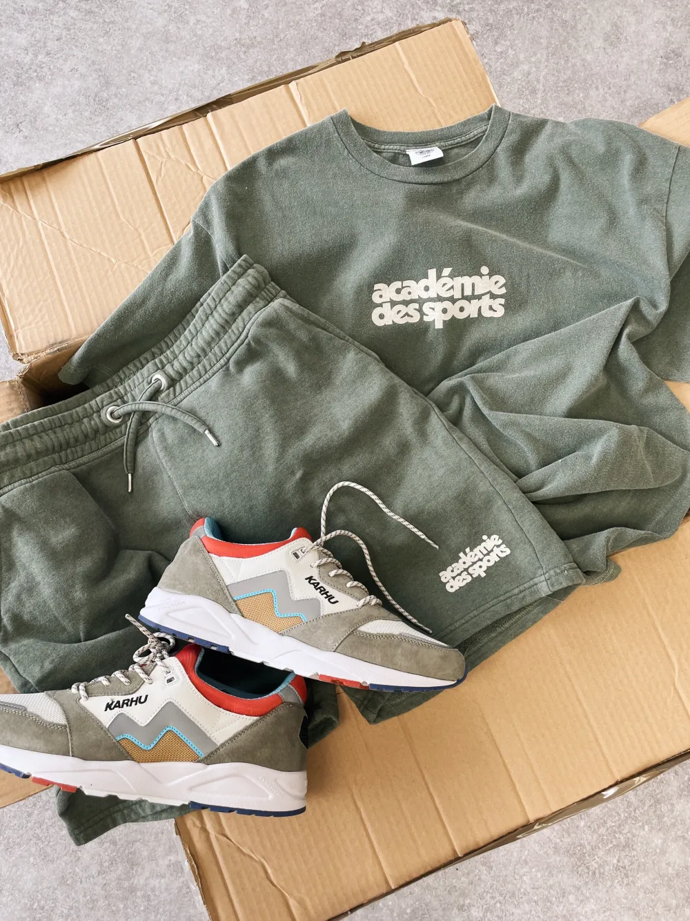 Vice 84 'Académie des Sports' Vintage Washed Tee - Khaki