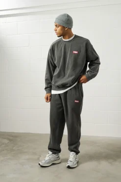 Vice 84 'Always Moving' Vintage Washed Sweater - Black