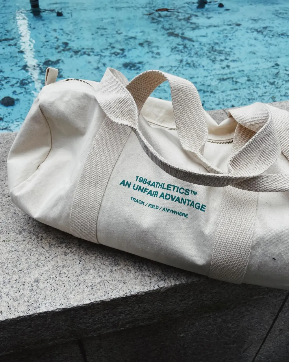 Discounted Bundles Vice 84 'Athletics' Vintage Washed Sweater & Gym Bag