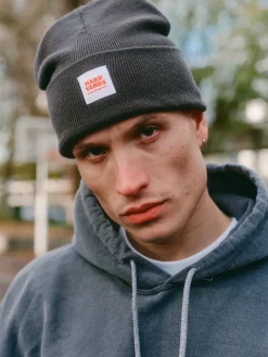 Vice 84 'Hard Yards' Beanie - Graphite